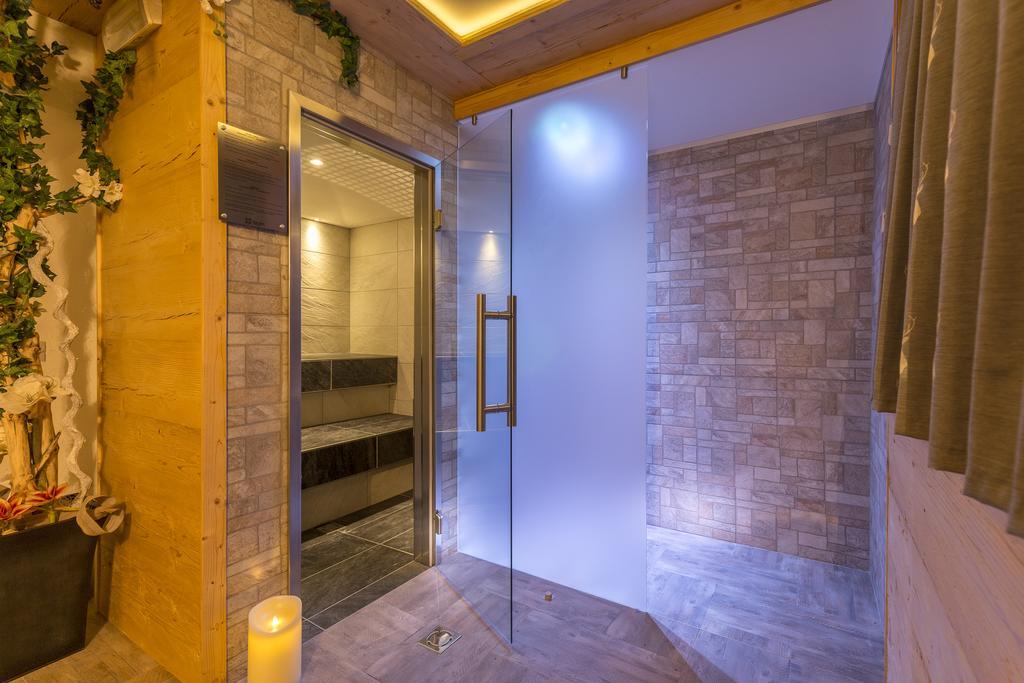 Hotel Garnì Prà Fiorì Campitello di Fassa Esterno foto
