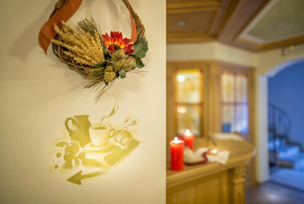 Hotel Garnì Prà Fiorì Campitello di Fassa Esterno foto