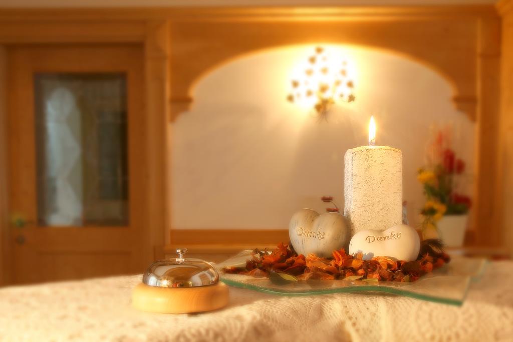Hotel Garnì Prà Fiorì Campitello di Fassa Esterno foto