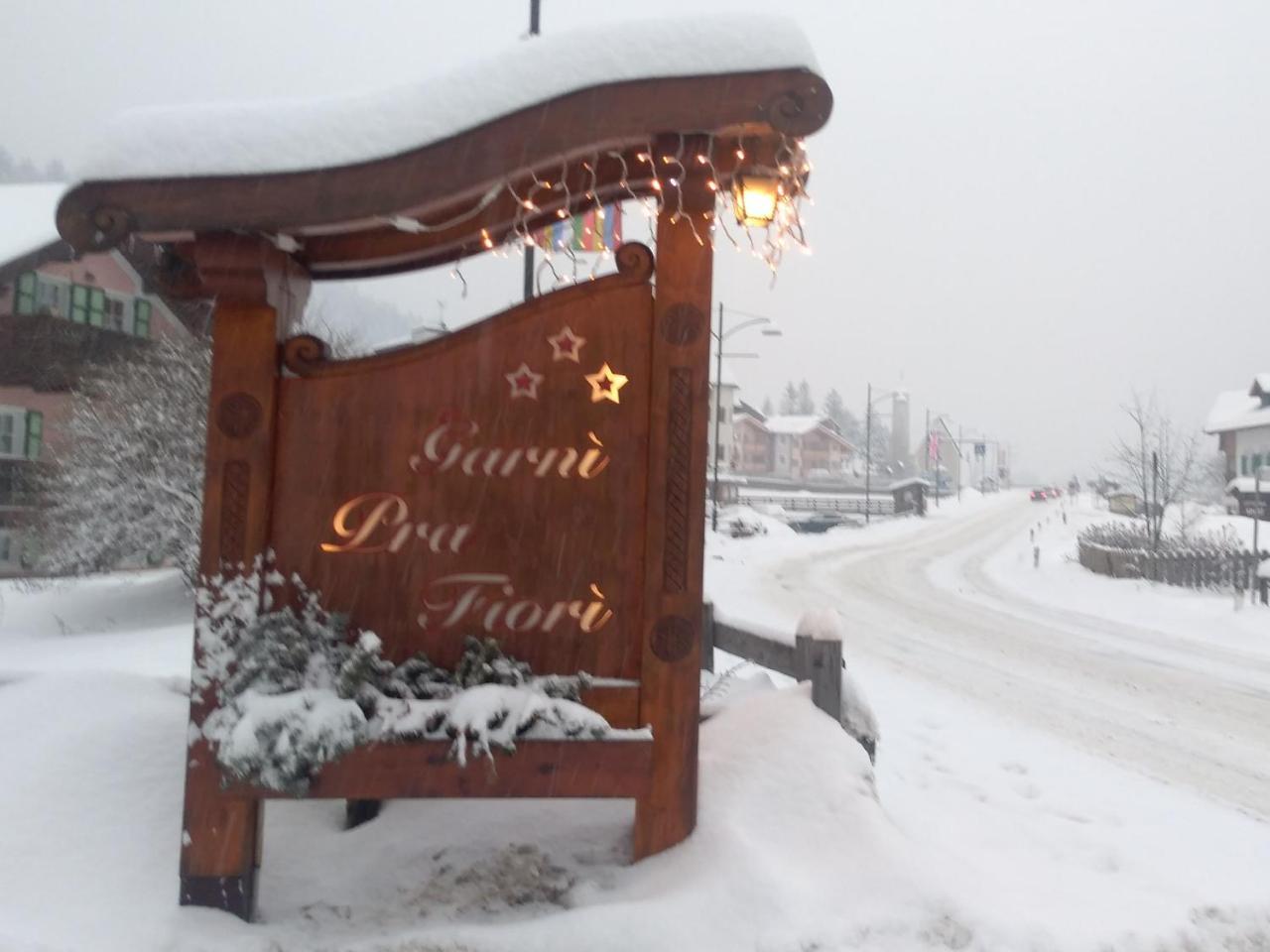 Hotel Garnì Prà Fiorì Campitello di Fassa Esterno foto